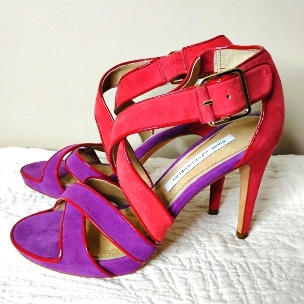 Diane von Furstenberg Suede Strappy Heels Size 6.5 DVF - Picture 2 of 9